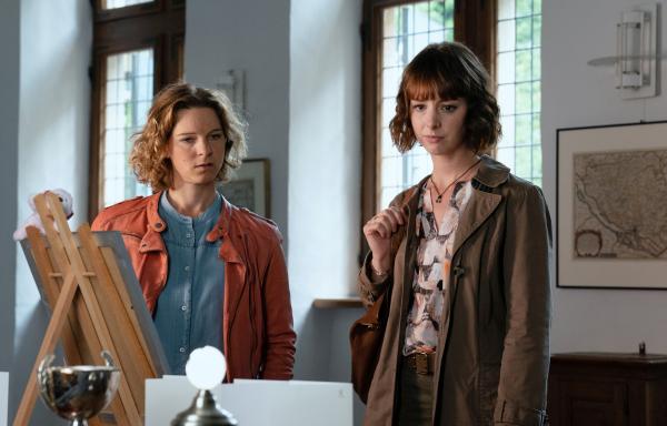 „Morden im Norden – Bennys Geheimnis“ mit Amelie Plaas-Link (‚Ida Müller-Dogan‘) am 07.02.2022 um 18:50 Uhr im Ersten