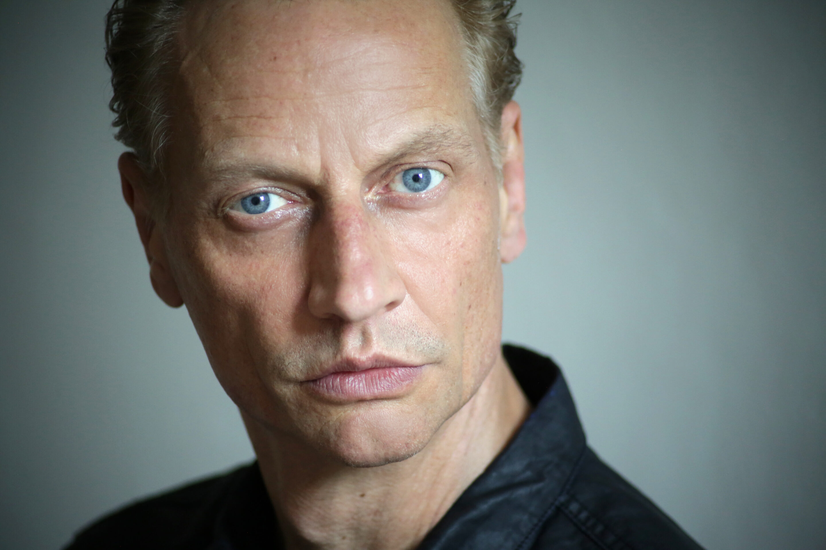 Victor Schefé CRUSH agency — Agentur für Schauspiel — BerlinCRUSH