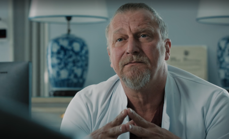 Matthias Komm (‚Dr. Schmidt-Daynhardt‘) am 09.05.2025 um 20:15 Uhr in einer neuen Folge „Der Alte – Bevorzugt behandelt“ im ZDF
